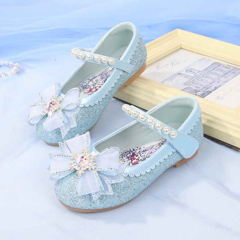 Frozen Bow and Pearl Pumps - Image 3