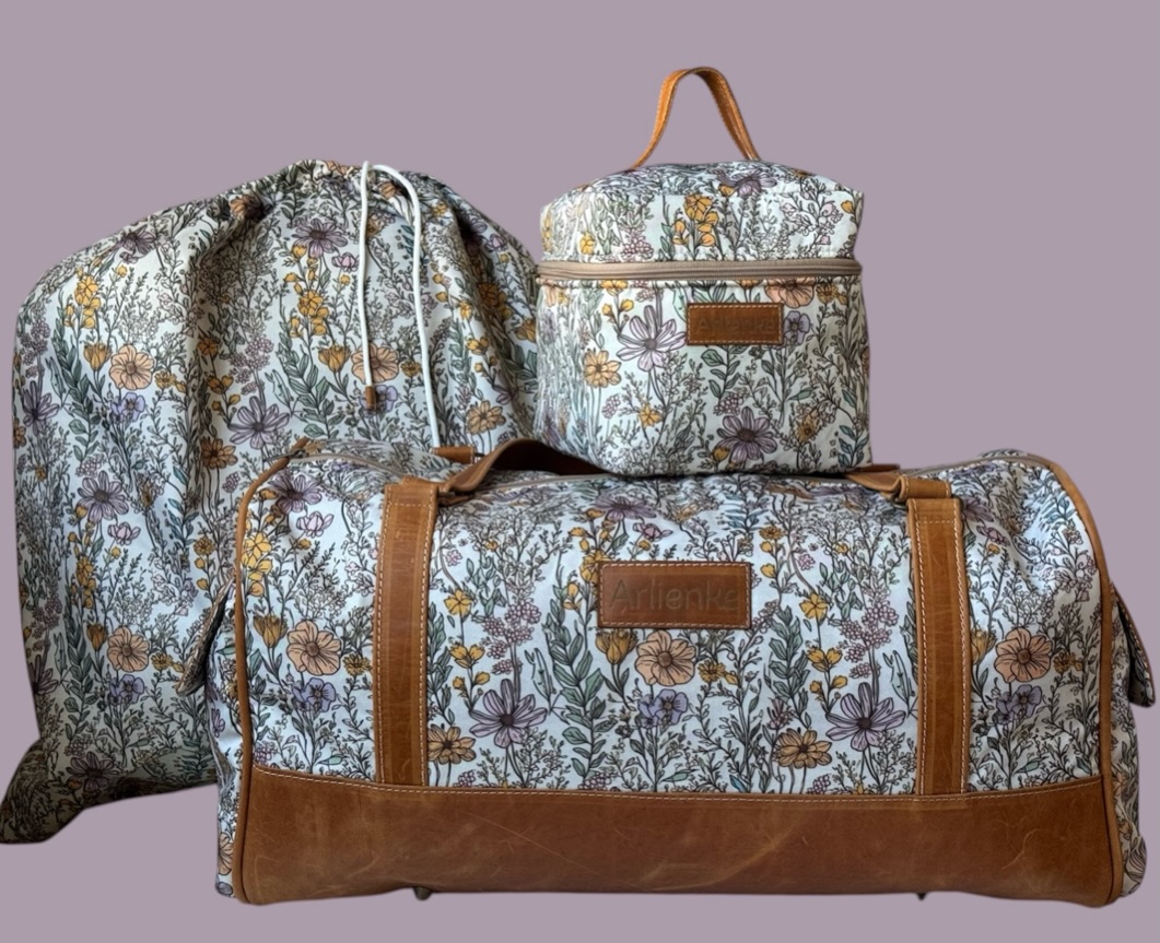 The Weekender Travel Combo (In Colour) - Image 13